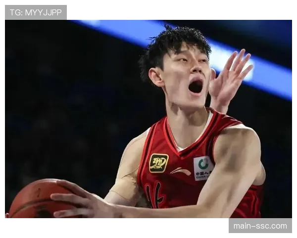 曾凡博恢复训练进展顺利 将比赵睿率先迎来复出